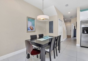 Brand New 3 bed Modern Town Home On a Luxury Development Close to Disney