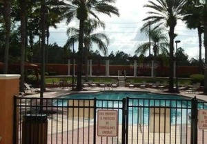 Charming 4-bedroom w/ pool, spa