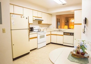 Clubview Two-Bedroom Condo #2957