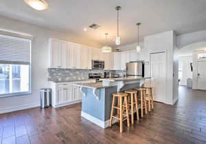 Davenport Home w/Pool & Game Room: Near Disney!