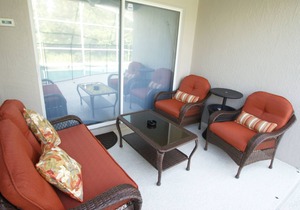 Dream Home with Pool Near Disney World! 4BR- 2BA Sleeps 8