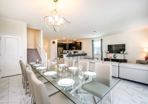Family-Friendly 9 Bed Game Spa Pool Home at Champions Gate Resort