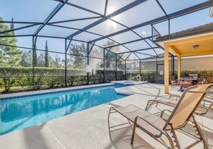 Family Resort - 5BR Resort Home - Private Pool, Hot Tub And BBQ!