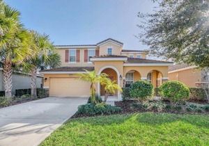 Family Resort - 5BR Resort Home - Private Pool, Hot Tub And BBQ!