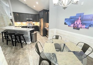 Formosa Gardens Six-bedroom