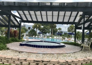 Home away from Home Luxury 2 bed/2bath Country Club Condo