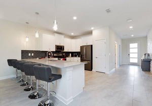House ∙ 9 bedrooms ∙ 18 guests