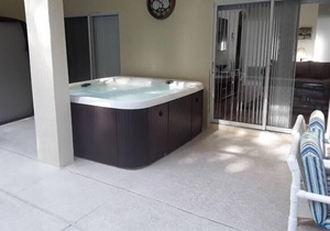 HUGE 6-Bedrooms*3-Masters*Conservation View*Games Room!