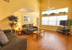 Lake View - No Rear Neighbors - Heatable Pool & Spa - Close to Disney - Pinewood Estates