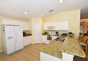 Lakeside 4-Bed Pool Home at Villa Sol