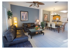 Lovely 3 BR Villa in Encantada Resort near Disney!
