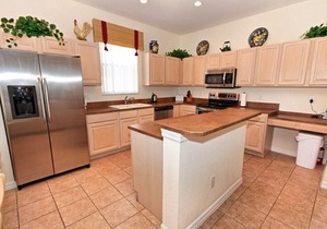 Lovely 5 Bed Game Spa Pool Home in Highlands Reserve