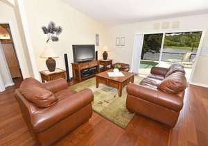 Lovely Lakeside 4-Bed Pool Home at Villa Sol-3125