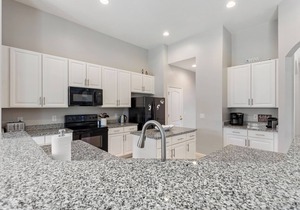 Luxury Resort home with Games Room and 'Hidden Disney' surprises!