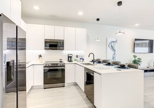 NEW Pool Villa Near Disney - 8 guests