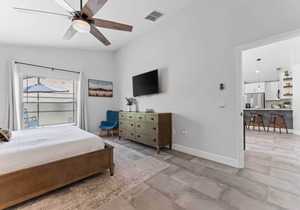 Newly Remodeled Family Home w/ Pool Near Disney!