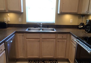 Newly upgraded! Pool resurfaced etc.Classy Villa Close to Disney, Golf, Shopping