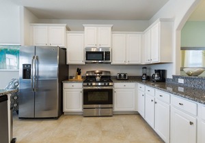 ⛱ Solterra - 5★ Clubhouse + Lazy River - South Facing Pool & Spa- Games Room ✈