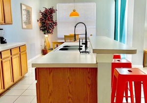 Spacious home w South-facing pool near Disney and Champions Gate