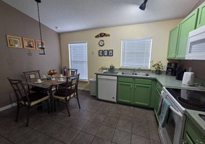 Spacious Orlando south facing pool villa close to Walt Disney World