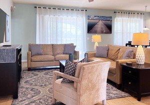 Sunny Family Villa w Pool & Game Room - Near Resort Activities and Disney World