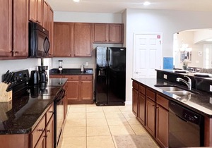 Sunny Family Villa w Pool & Game Room - Near Resort Activities and Disney World