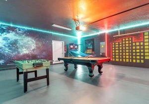 THEMED 7BR Villa Pool Spa Game near DISNEY