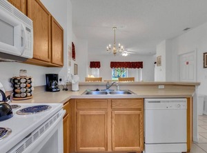 Emerald Island Resort | West Kissimmee