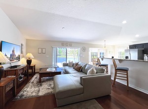 Lakeside At Villa | Buena Ventura Lakes
