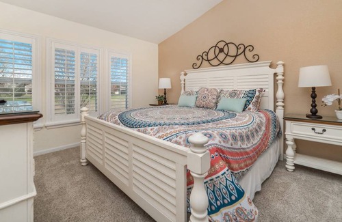 Windsor Hills House | 129 m² House ∙ 3 bedrooms ∙ 7 guests