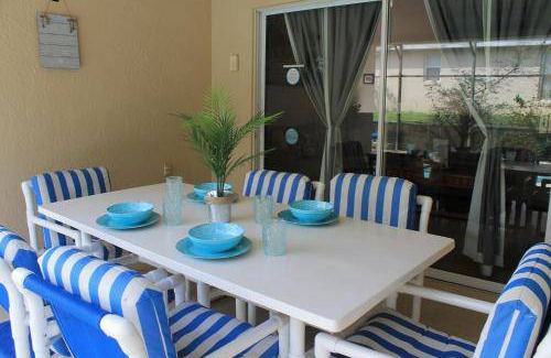 Florida Pines Villa | 167 m² Villa ∙ 4 bedrooms ∙ 8 guests