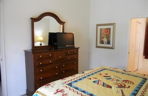 Four Corners House | 19 Morning House