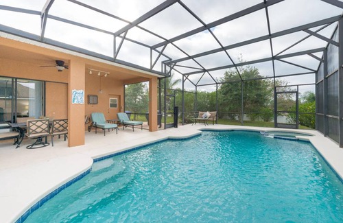 Legacy Park House | 240 m² House ∙ 4 bedrooms ∙ 8 guests