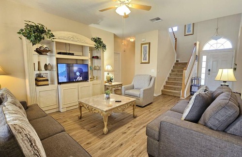 Calabay Parc House | 2487 m² House ∙ 5 bedrooms ∙ 10 guests