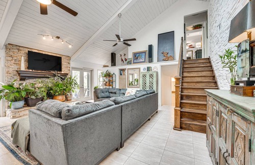 Orlando House | 260 m² House ∙ 4 bedrooms ∙ 9 guests