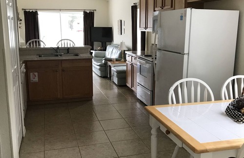 Florida Pines House | 3 Bedroom Pool Home