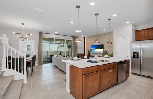 Saratoga Park Villa | 325 m² Villa ∙ 5 bedrooms ∙ 10 guests