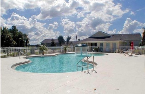 Four Corners House | 35 Fresh House