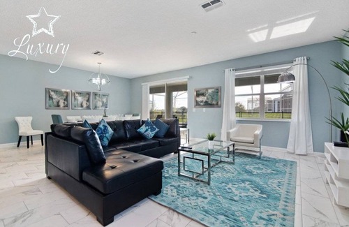 Davenport House | 363 m² House ∙ 8 bedrooms ∙ 16 guests