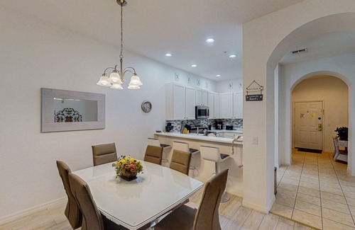 Bahama Bay Condo | 3rd floor condo w/tennis court, basketball court, gym, sauna, balcony