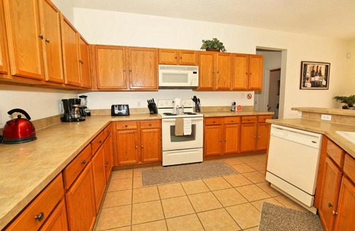 Windwood Bay Villa | 4 Bed-Games Room-Fantastic Winwood Bay #22 Villa