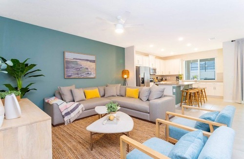 Four Corners House | 4 Bedrooms, 4.5 bathrooms Townhouse