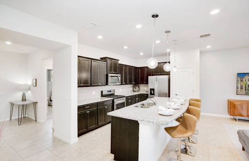 Loughman Villa | 4587 Terrasonesta Drive