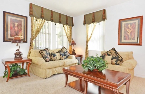 Windwood Bay Villa | 5 bedroom accommodation in Davenport
