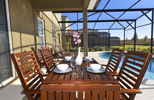 Davenport House | 5 Bedrooms - Family Fun home