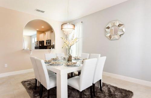 Loughman House | 5144 Oakbourne Avenue home