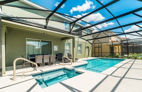 Loughman House | 5267 Wildwood Way