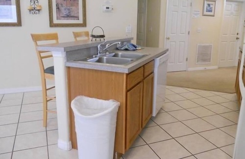 Four Corners House | Amazing 4 bedroom 3 and half bathroom Villa in Glenbrook Resort with free Wifi by RedAwning