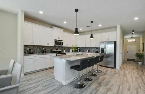 Sunridge Woods House | Amazing 6 Bedrooms/5 Bathrooms at Solterra Resort