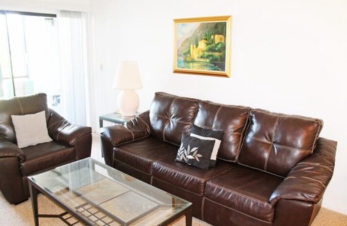 Ventura Condo | ATRIUM DRIVE GETAWAY